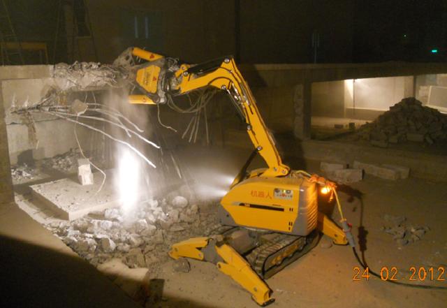 建筑物室内拆除施工机械的选择
