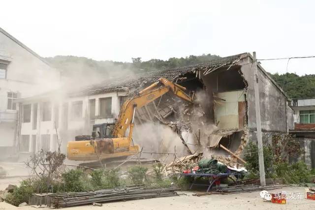 马站人的“高速梦”更近了——高速复线马站段政策处理率先完成建筑物征收与拆除作业纪实